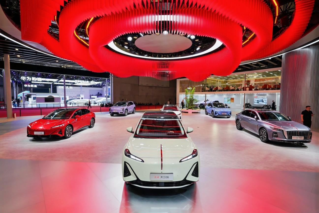 【旗·鑒】2025上海車展丨紅旗品牌新智國(guó)潮豪華純電SUV——天工06