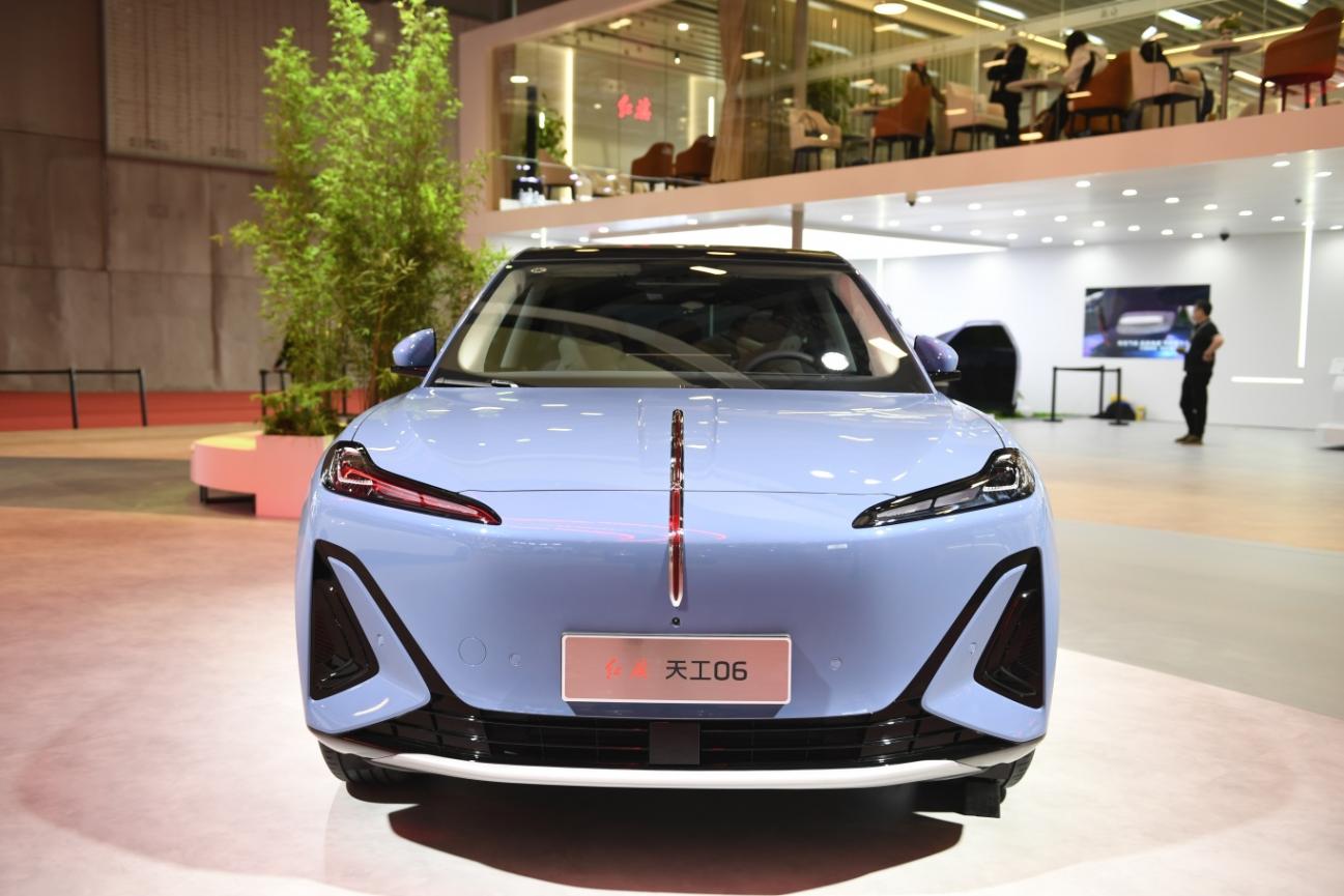 【旗·鑒】2025上海車展丨紅旗品牌新智國(guó)潮豪華純電SUV——天工06