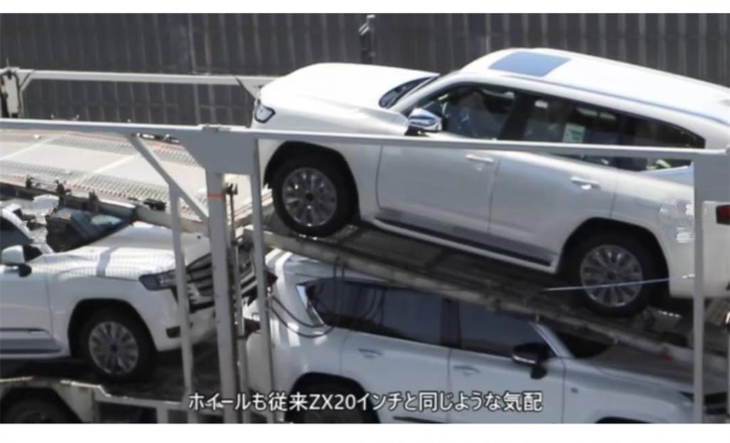 新款豐田蘭德酷路澤無偽實車曝光,前臉細節調整