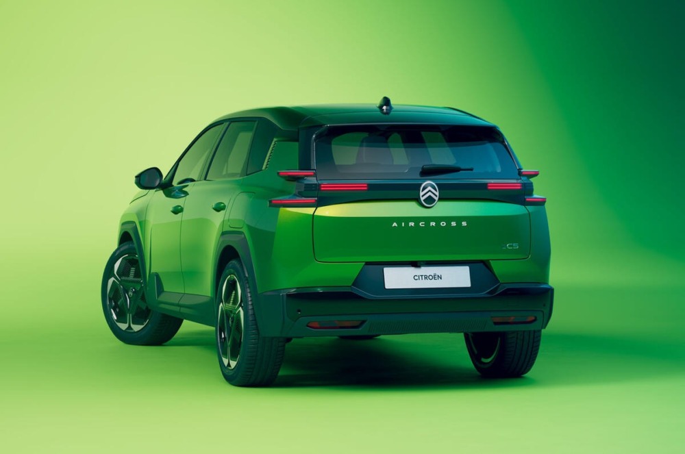 雪鐵龍全球首發(fā)第二代C5 Aircross旗艦SUV 純電版續(xù)航達680公里