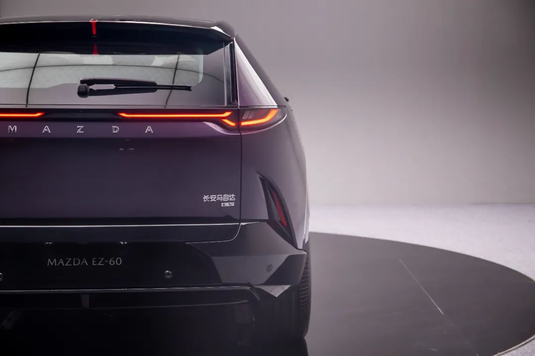 極具駕乘樂趣的最美中型SUV——長安馬自達EZ-60卓爾不群
