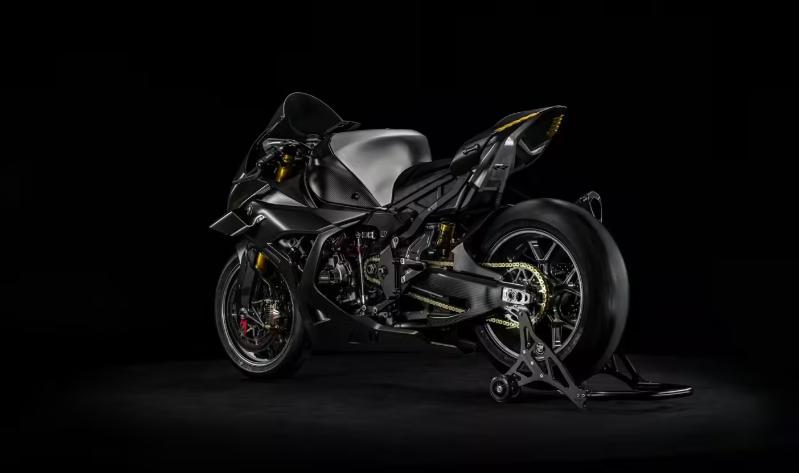 寶馬下一代終級跑車現身,概念跑車 Concept RR